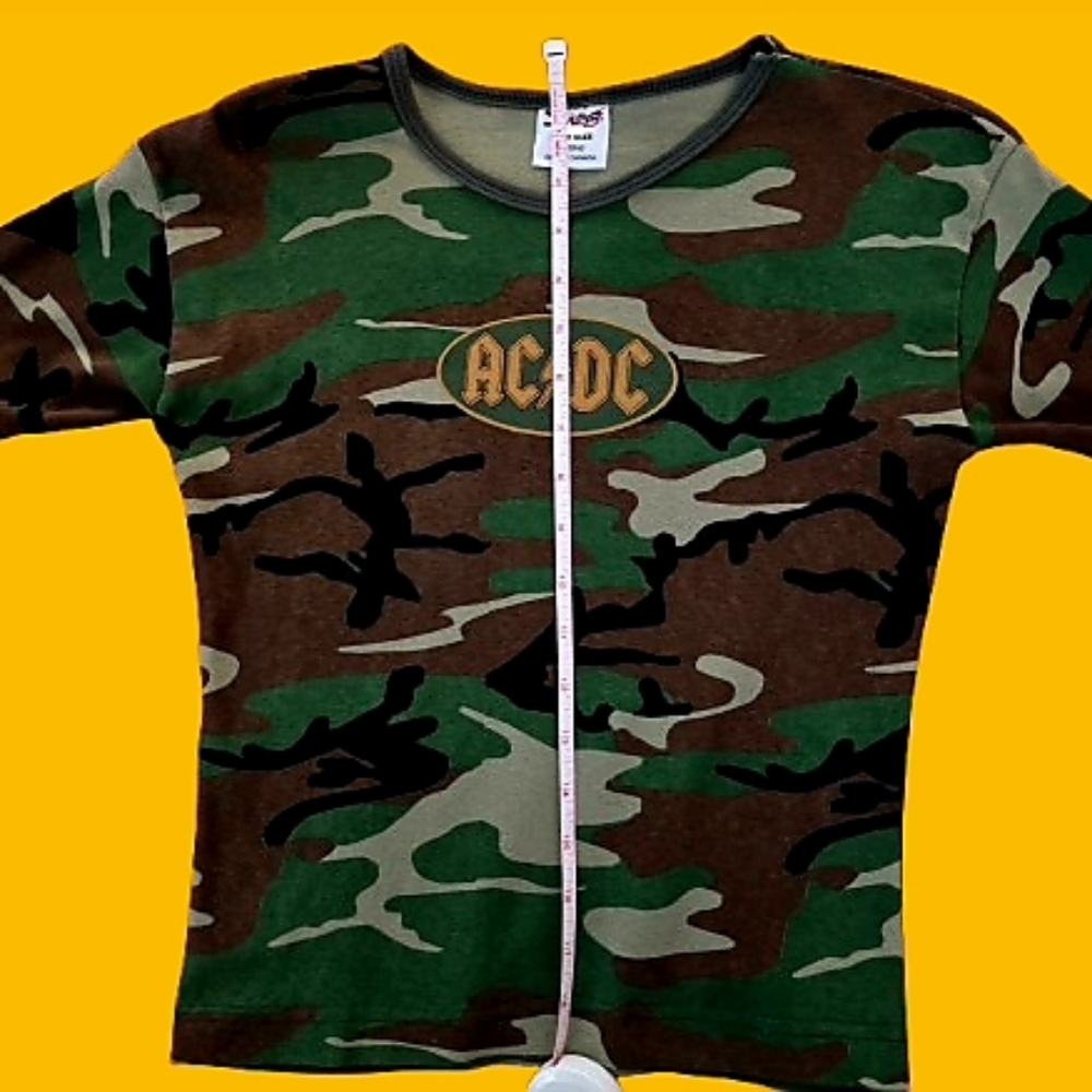π£ Vintage Rare Y2K ACβ‘DC Camo Tour πΆπΈ Baby Tshirt Stretchy S-M Fit π Gorg π€ - Picture 7 of 11